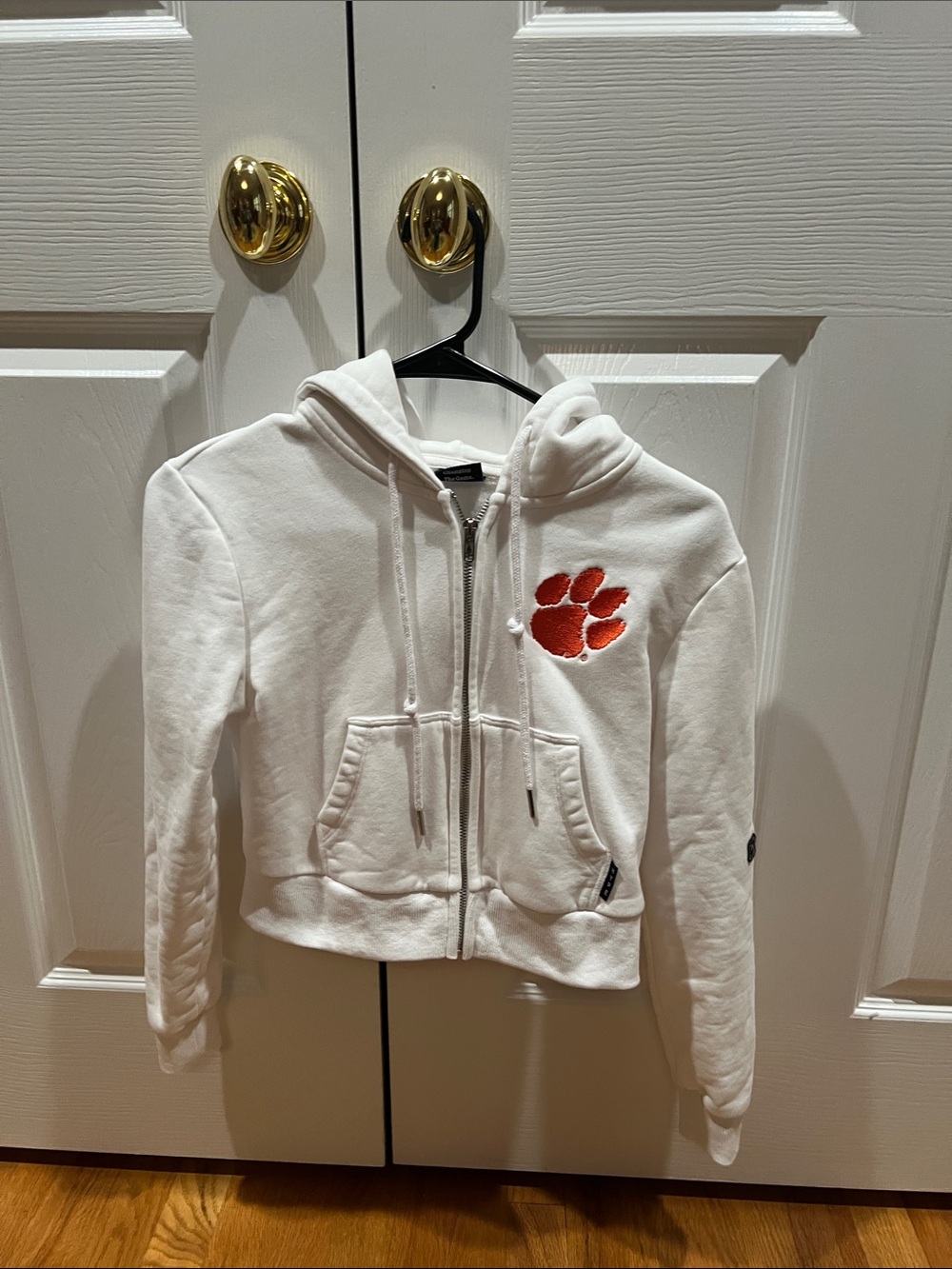 Clemson cropped White Zip-Up Hoodie from Hype and Vice